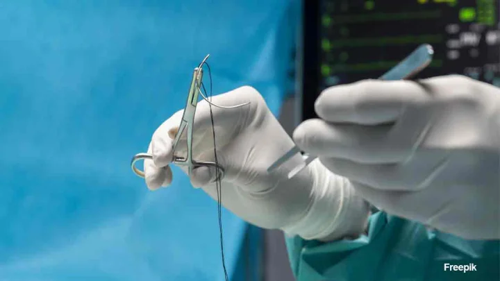 Medical negligence in Tripura! 19-yr-old mother's urinary tract stitched post delivery in govt hospital