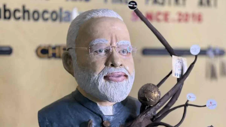 Bhubaneswar’s Club Chocolate creates unique 70-kg chocolate sculpture of PM Modi ahead of his birthday