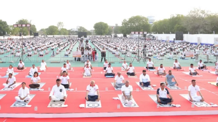 Gujarat Celebrates International Yoga Day with Enthusiasm, CM Bhupendra Patel Leads Mass Yoga Session in Mansa