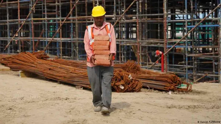 Extreme heat costs poorest workers their health and wages