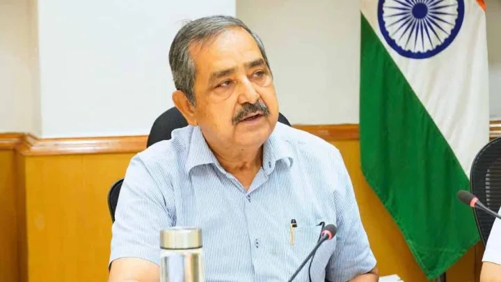 ‘40 Paise Won’t Kill You’: NITI Aayog Vice Chairman Ashok Lahiri Defends UPI Charges