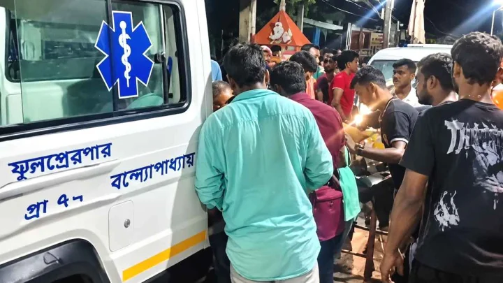 19 killed, 24 injured in stampede at Durga Puja pandal in Kolkata