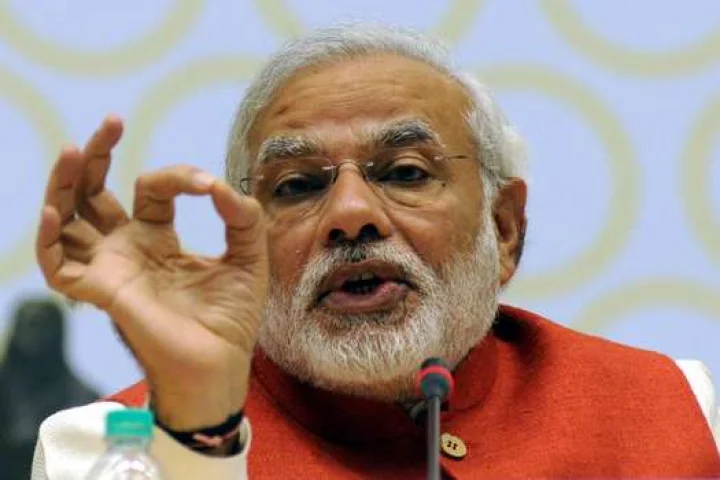 ગિરિરાજ અને તોગડિયાના નિવેદન