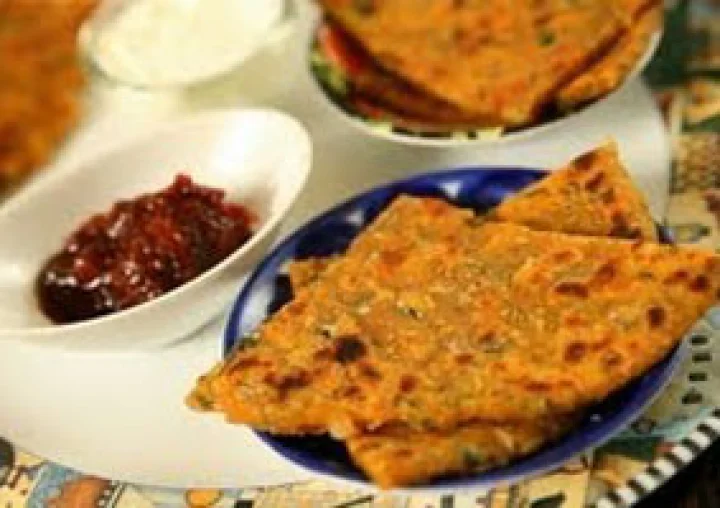 સ્વાદિષ્ટ ચણા દાળના પરોઠા