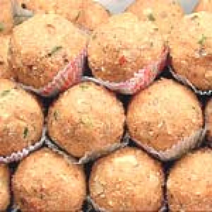 ગુંદરના લાડવા