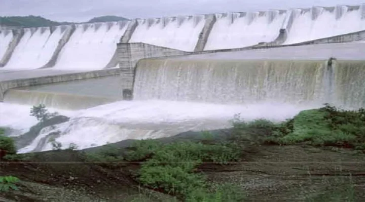 નર્મદા બંધ