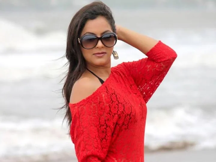 કિરણ આચાર્ય