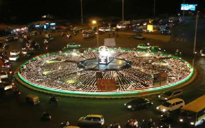 ગુજરાત ગૌરવ દિનની ઉજવણી: અમદાવાદમાં તહેવાર જેવો માહોલ