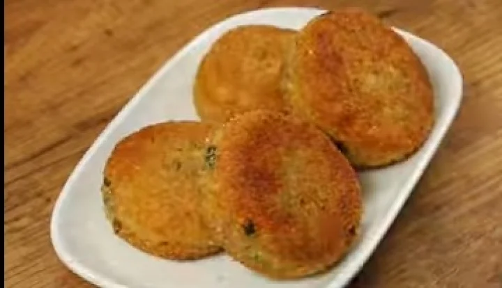 ગુજરાતી રેસીપી -પૌઆ કટલેટ 