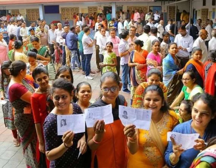voting in gujarat