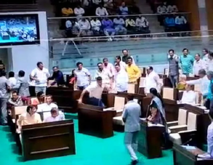 gujarat vidhansabha chomasu satra