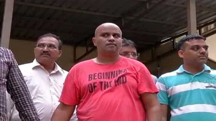 Julian alias Siddharth Mehra