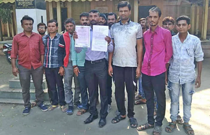 ડીગ્રી વડાપ્રધાનને મોકલીને વિરોધ