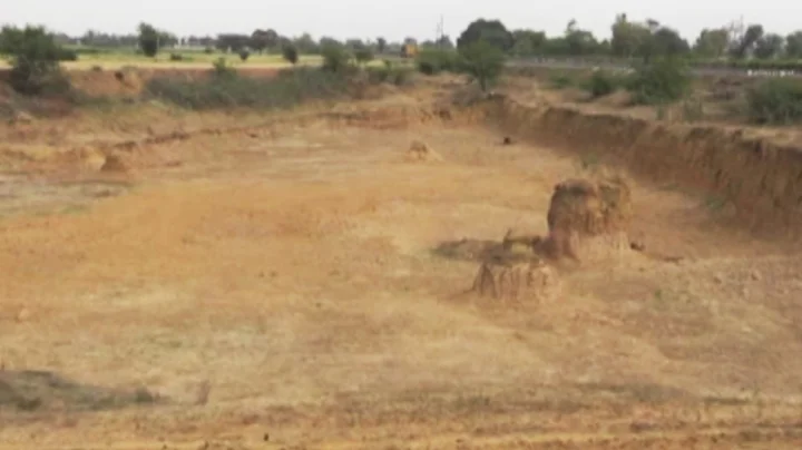 નર્મદાનું પાણી ઠાલવ