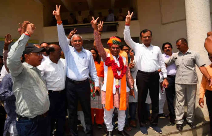 ભાજપના ઉમેદવાર કિરીટ સોલંકીનો રોડ શો
