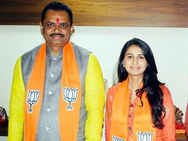 'ચાર ચાર બંગડી...' ફેમ કિંજલ દવે ભાજપમાં જોડાઈ