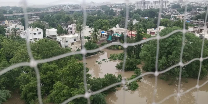 90 ટકાથી વધુ ભરાયેલા 3 ડેમો હાઈ એલર્ટ પર
