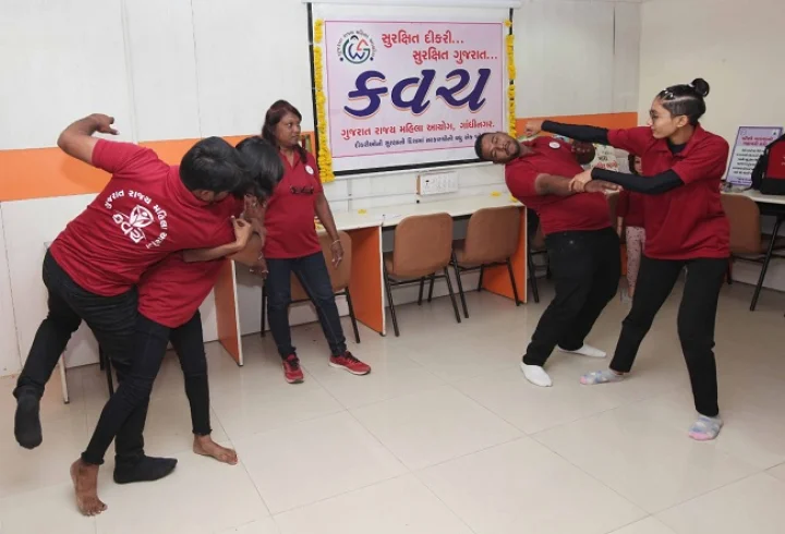 આત્મરક્ષણના પાઠ