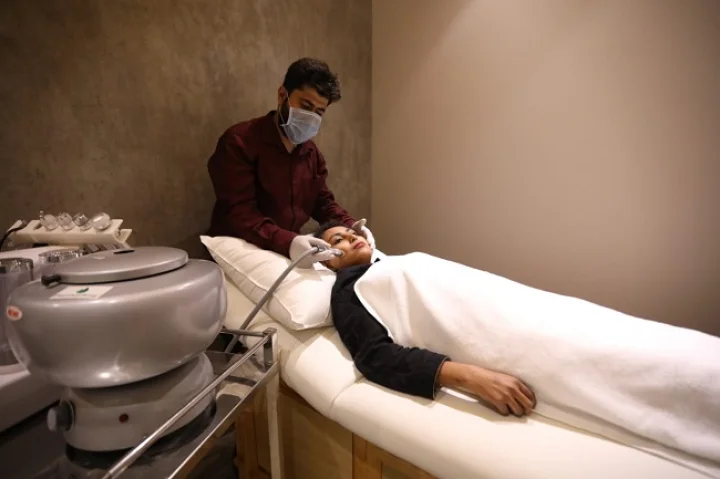 ધ હેપ્પી લિવિંગ ઈમ્પિરિયા