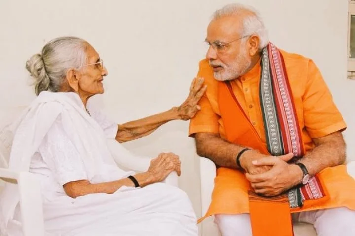 modi and mother