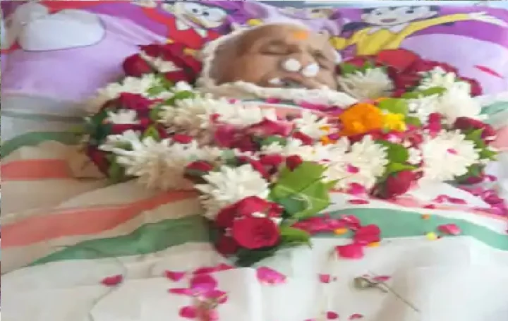Shivalaxmiben passes away