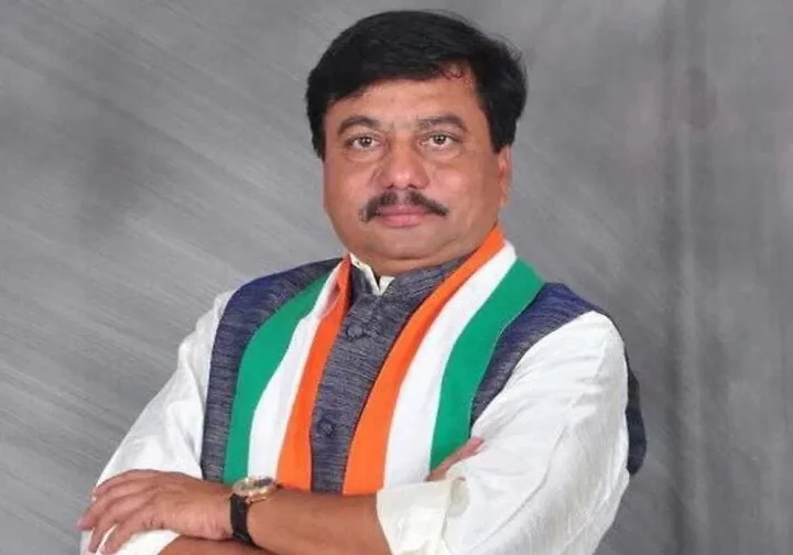 કોંગ્રેસમાંથી રાજીનામુ