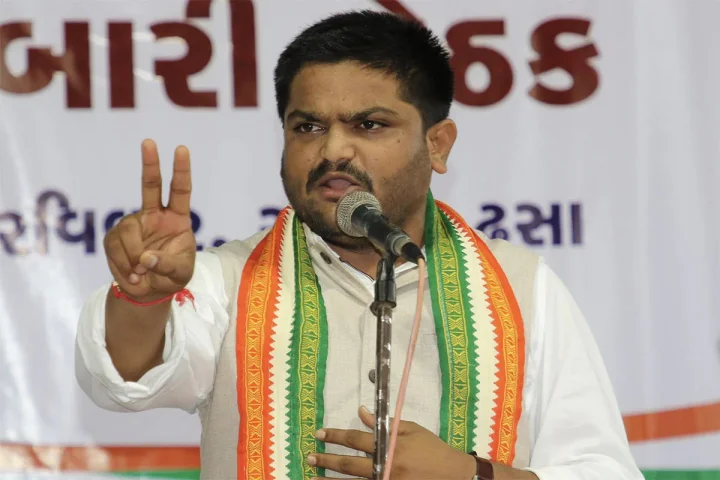સરકારી અને ખાનગી હોસ્પિટલ