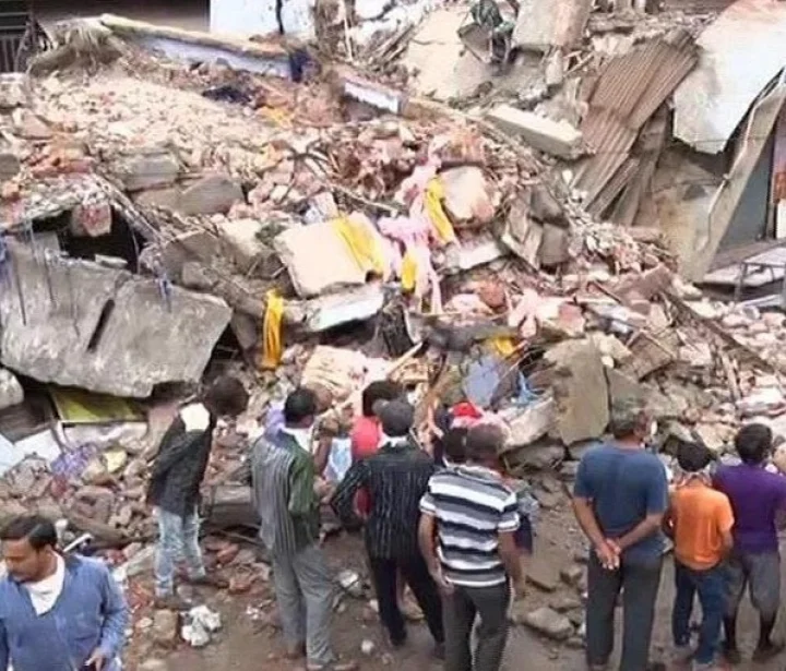 Rajkot: The roof of the building collapsed