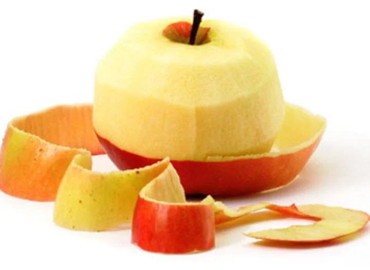 Apples: To peel or not to peel?
