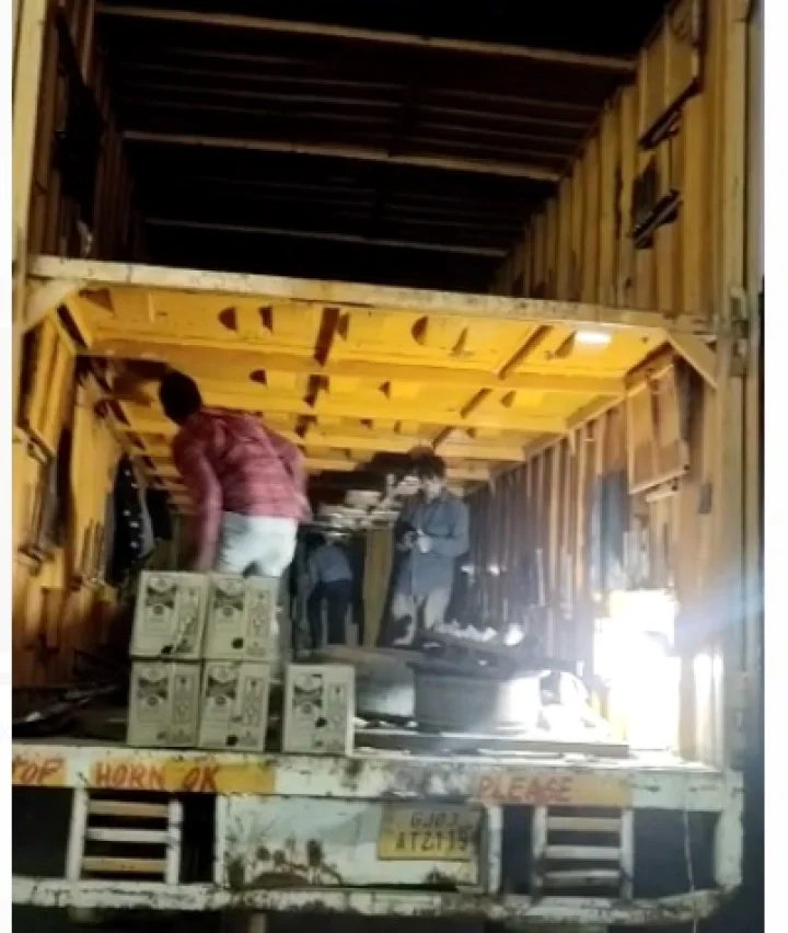 રાજકોટ - ઈગ્લીશ દારૂ