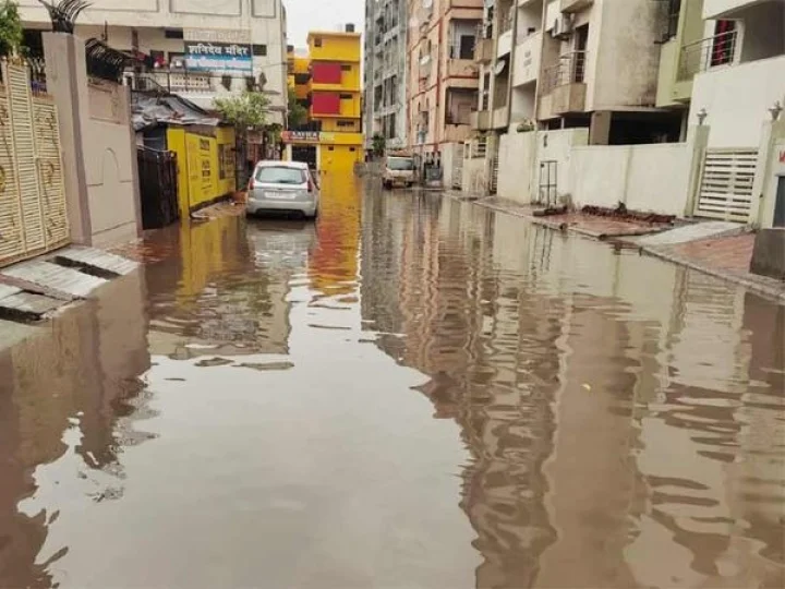 Heavy rains expected in North and South Gujarat