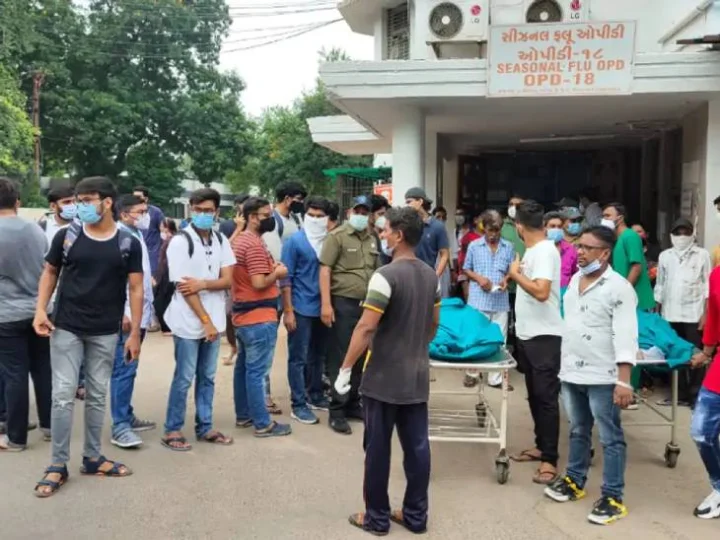 મહિસાગર નદીમાં પિકનિક પ