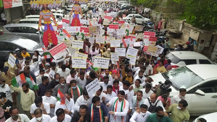 મોંઘવારીના વિરોધ