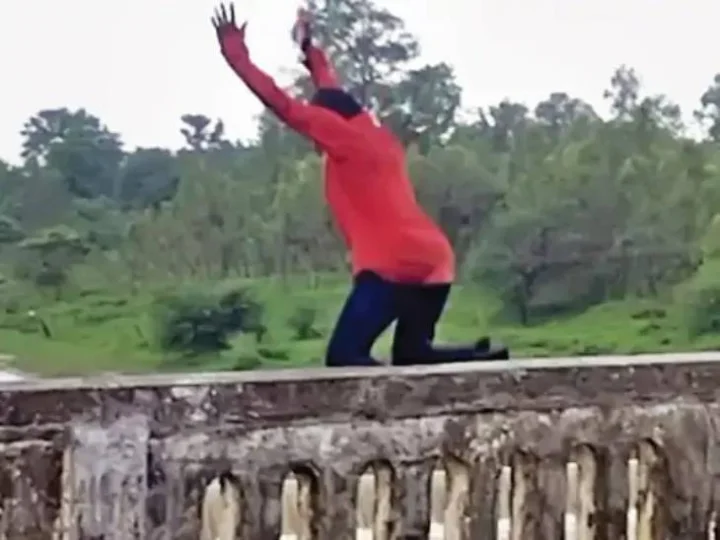 the youth jumped into the river 
