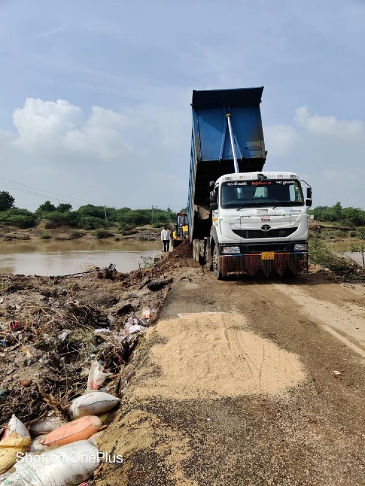 alia bada- road work