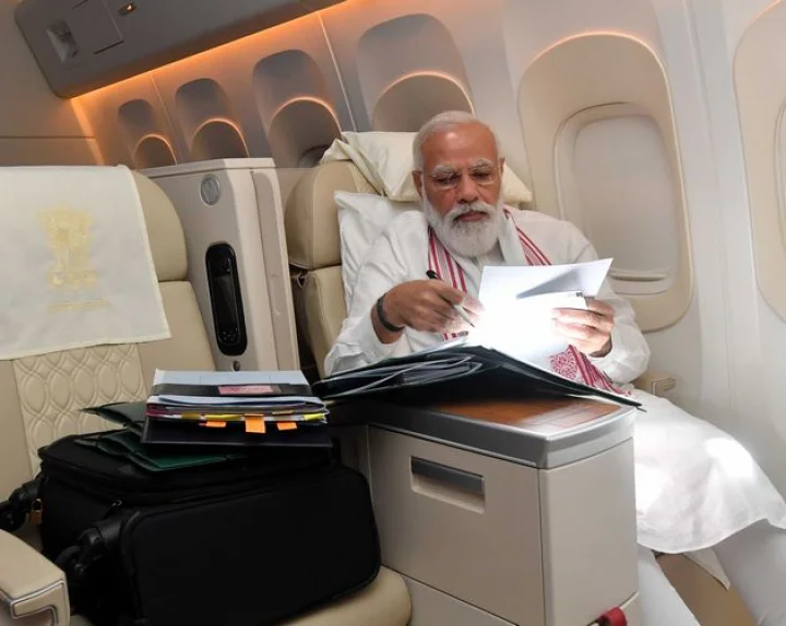 Om modi i america flight see file and documents