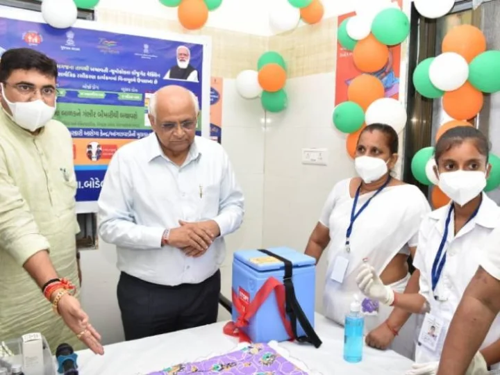 Pneumococcal conjugate vaccine against pneumonia will be given free to children up to one and a half years in Gujarat