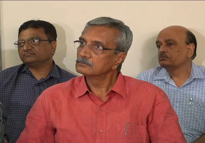 Asit Vora Resigns