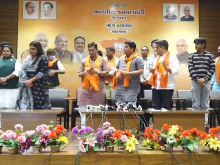 Surat AAP Join BJP
