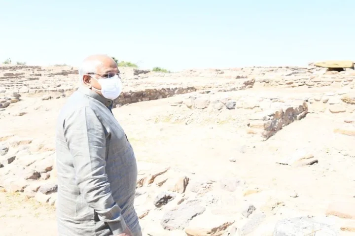ભૂપેન્દ્ર પટેલ  પહોંચ્યા ધોળાવીરા