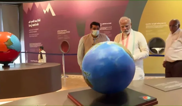 PM shared a video of the rise of Kutch after the earthquake