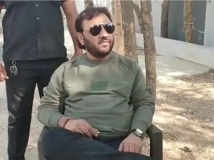 kirtidan gadhvi