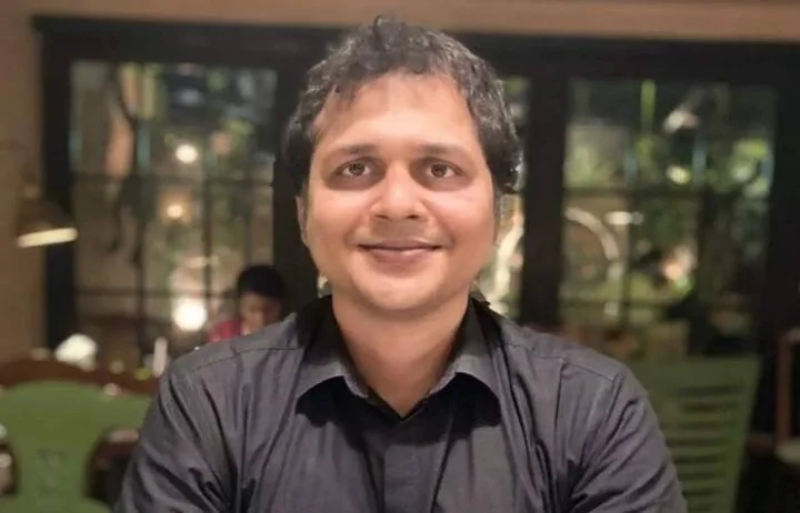 saket gokhle