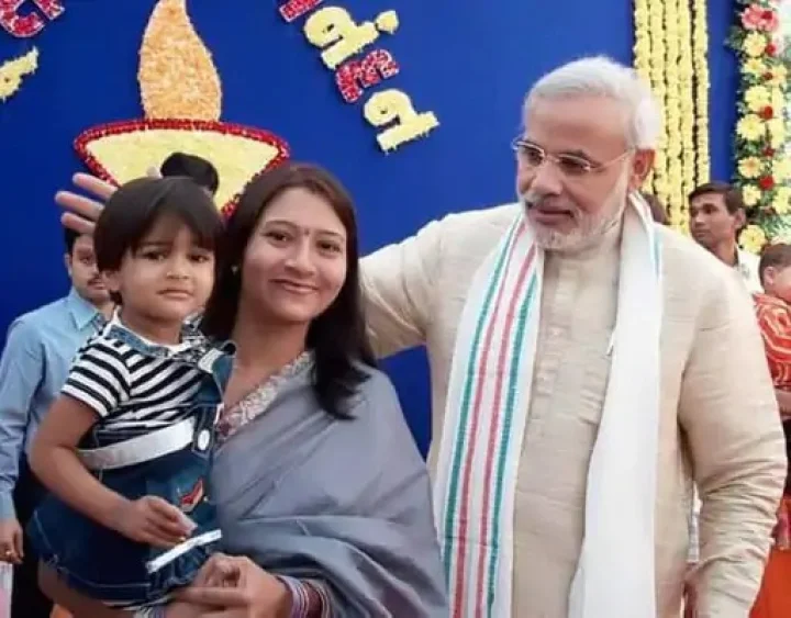 kiran patel wife with modi