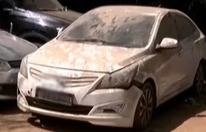 Uninherited car found in gandhinagar
