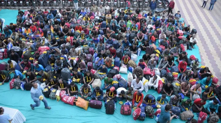 Return of 184 Gujarati fishermen