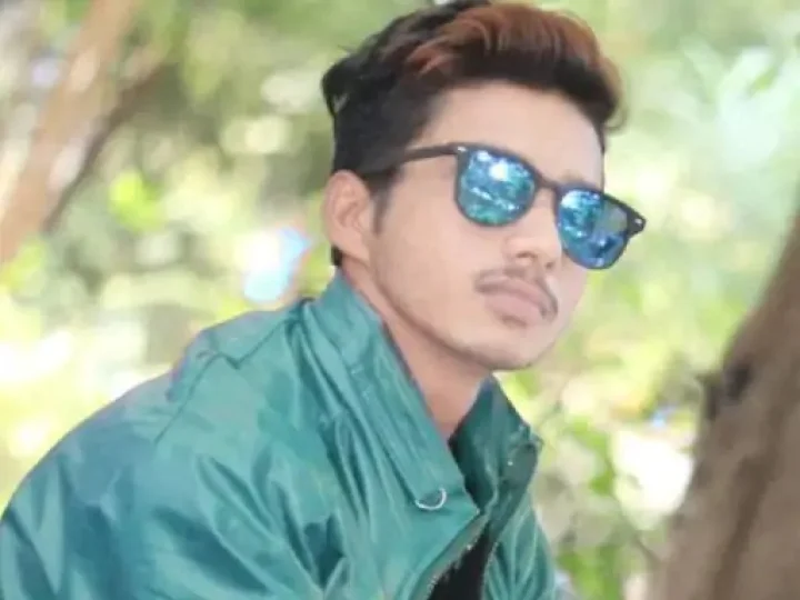 Made a nude video by making a video call, after giving 50,000, blackmailing the youth committed suicide