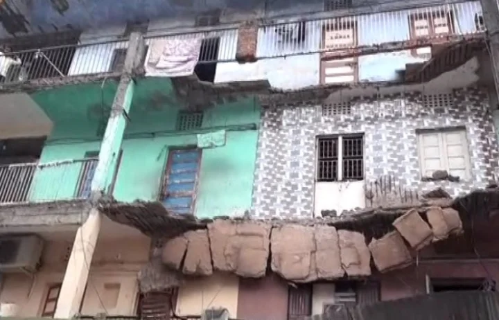 Slum quarter gallery collapsed in Maninagar,