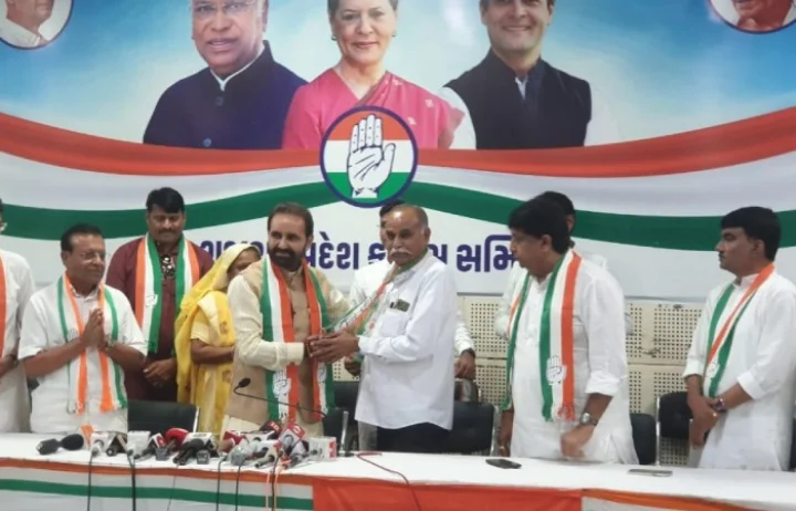 Amul Dairy director Juwansingh's homecoming in Congress,