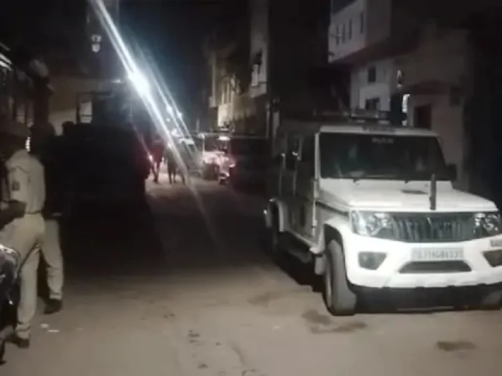 Clash between two groups as youth goes missing in Dabhoi